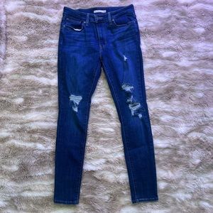 Levi’s women’s 711 skinny